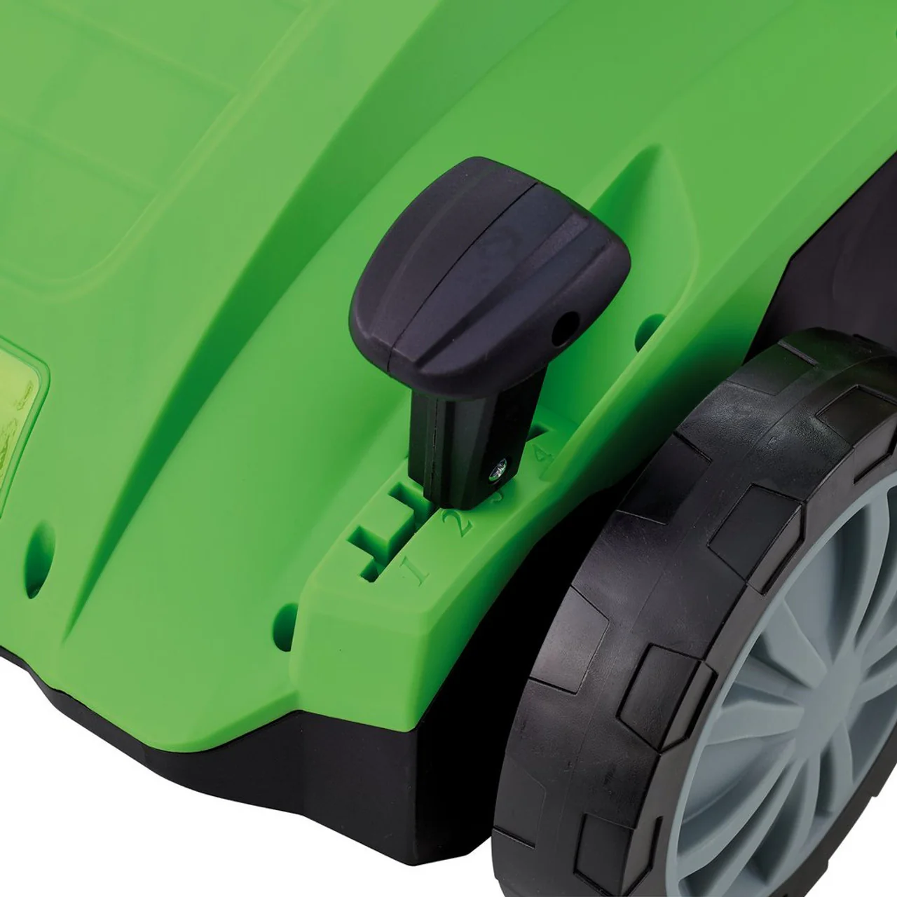 230V 2-in-1 Lawn Aerator and Scarifier, 320mm, 1500W - Image 4