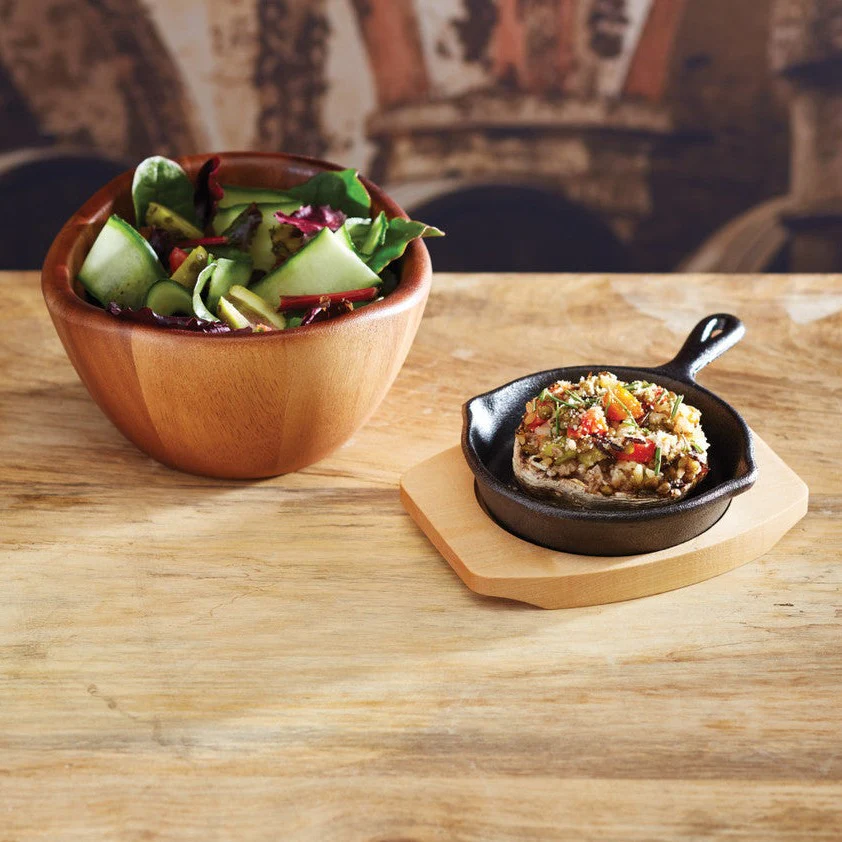 Artesà Cast Iron Mini Fry Pan with Board 11cm - Image 5