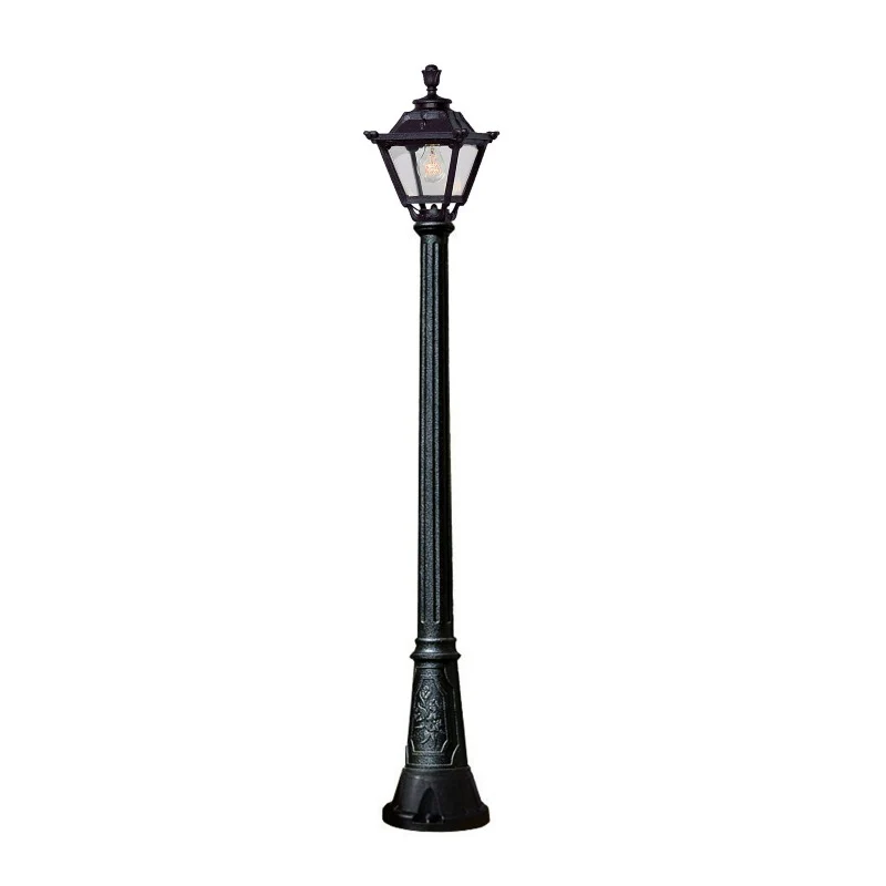 Artu' / Golia Medium Height Single Outdoor Post Light