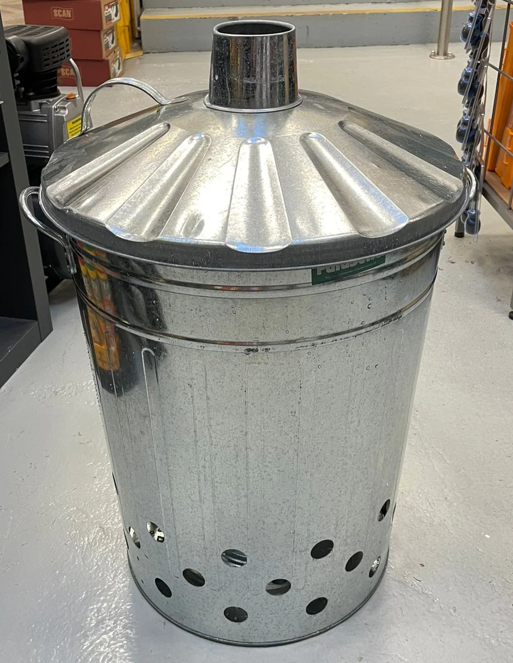 Galvanised 75L Incinerator - Image 2