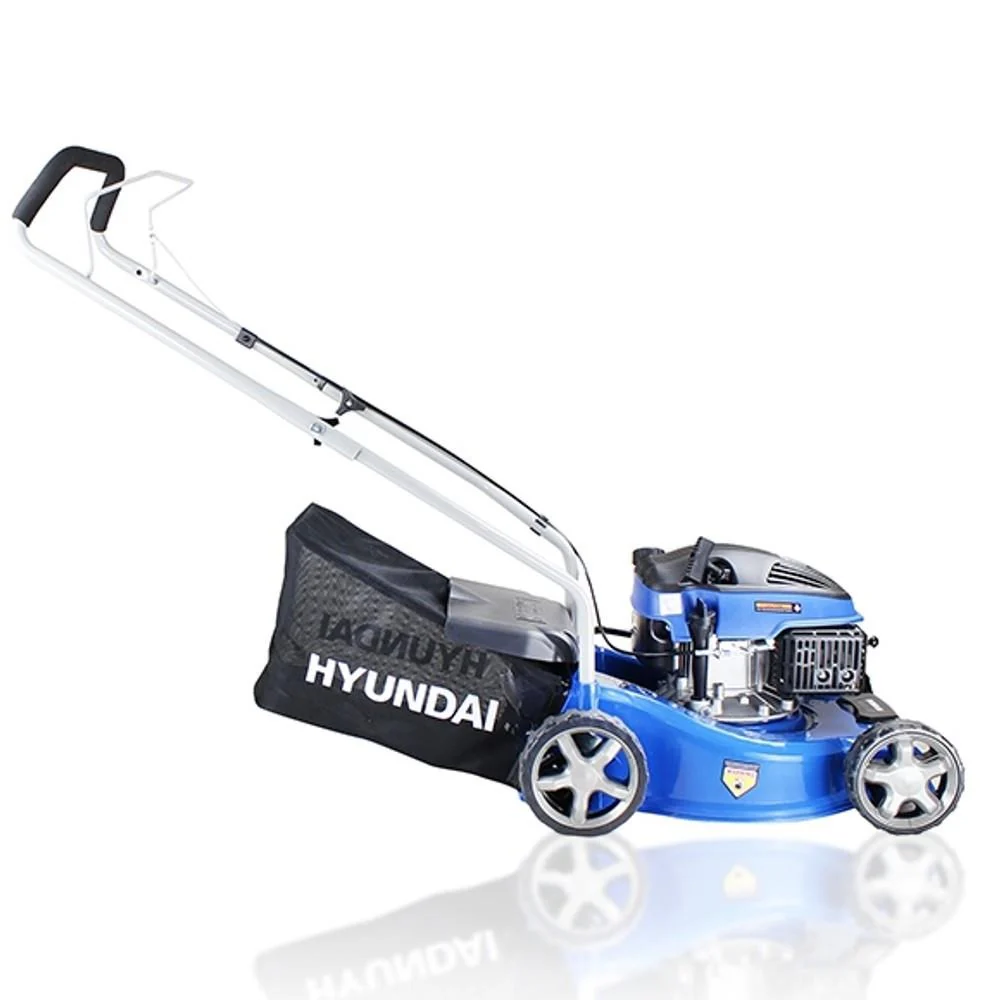 Hyundai 16" Push Petrol Lawnmower 79cc - Image 3