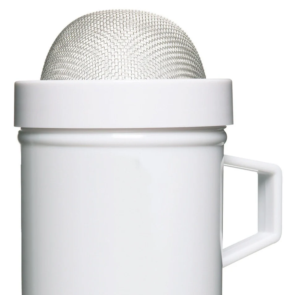 KitchenCraft Fine Mesh Shaker - Image 2