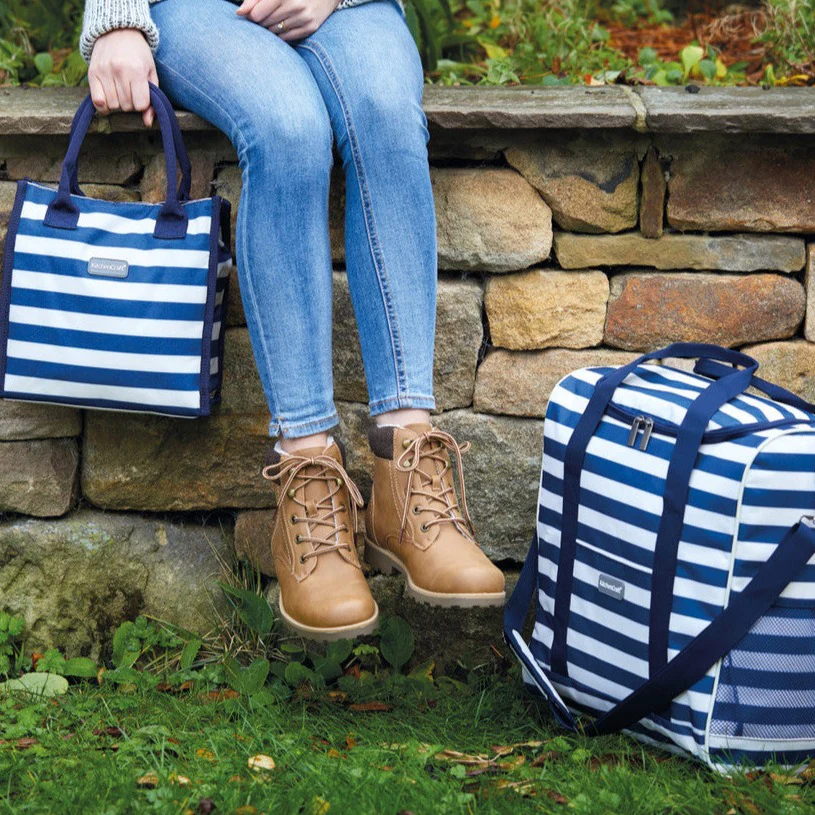 KitchenCraft Lulworth Large Nautical-Striped Family Cool Bag - Image 3