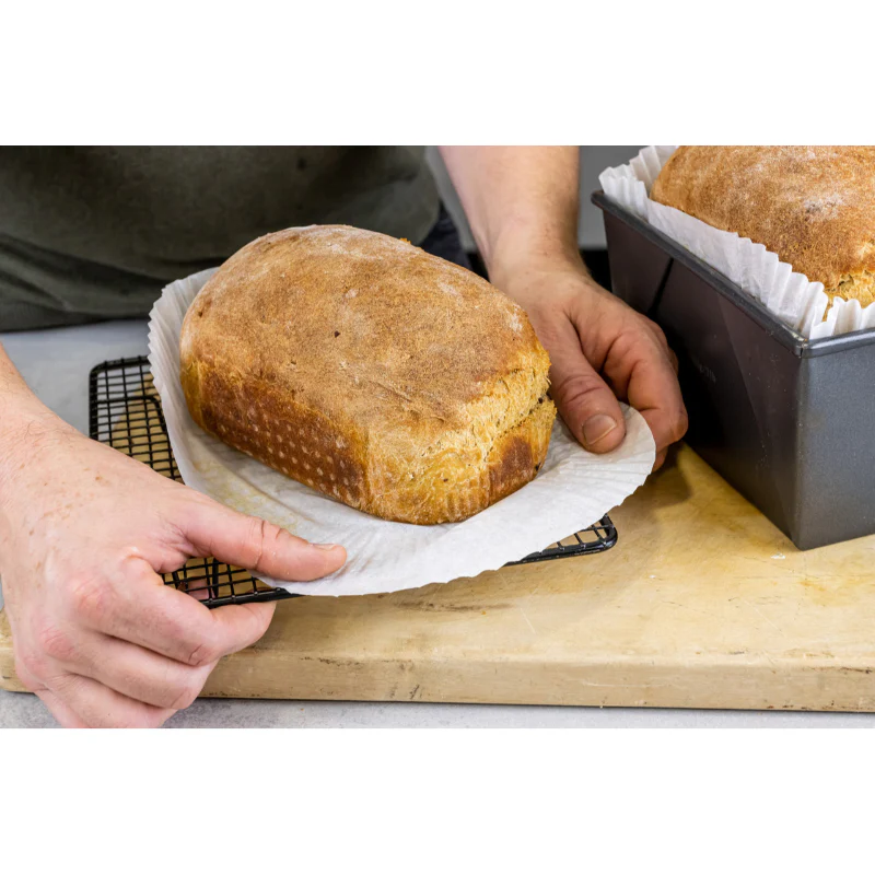 KitchenCraft Pack of 40 2lb Loaf Tin Liners - Image 5