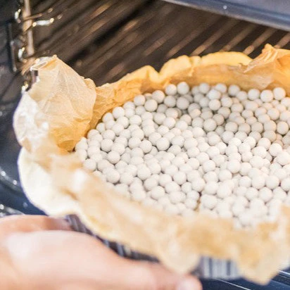 KitchenCraft Tub of Ceramic Baking Beans (500g) - Image 3