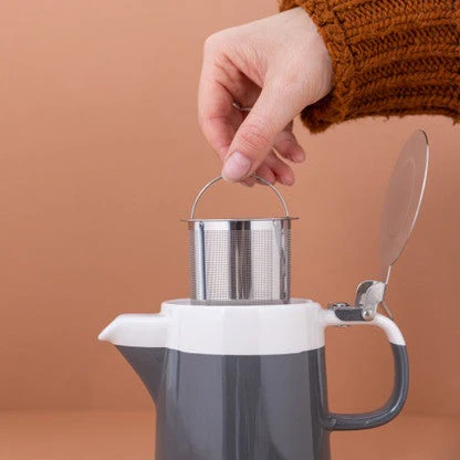 La Cafetière Barcelona Teapot and Infuser 2-Cup - Cool Grey - Image 2