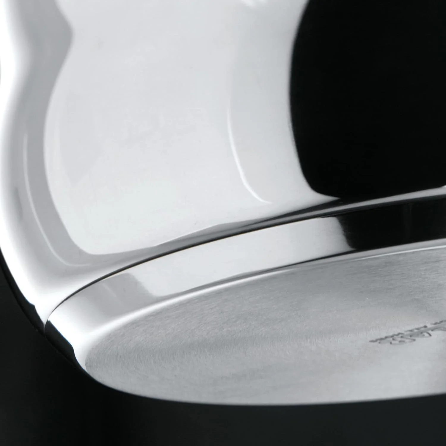 Stellar 1000 20cm Casserole Pot 2L - Image 3