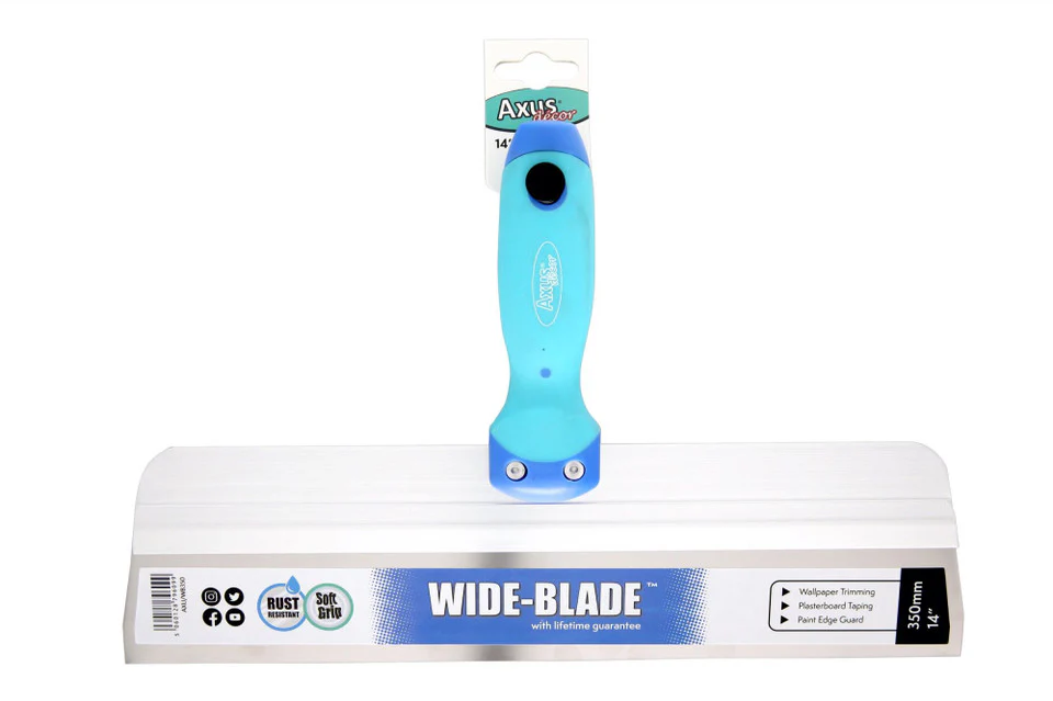 Axus Wide-Blade