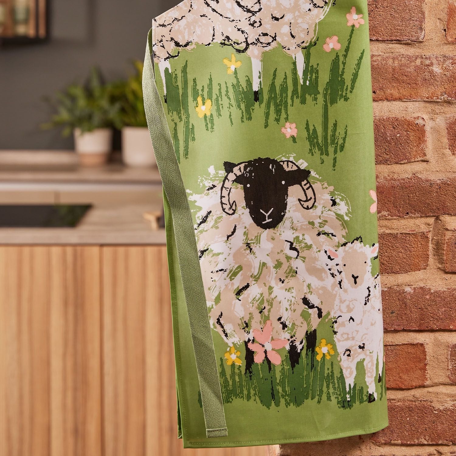 Woolly Sheep PVC Apron - Image 3